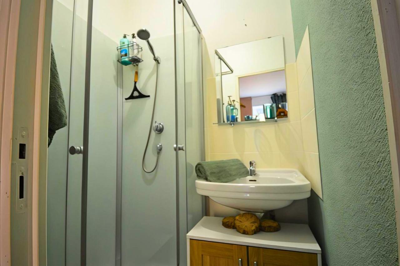 Le Petit Refuge De Venose Apartment La Châtre Екстериор снимка